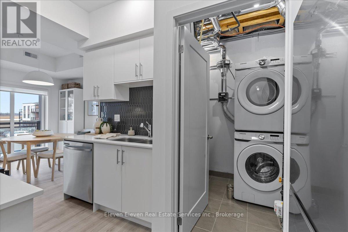 #111 940 ST. DAVID STREET N - 9