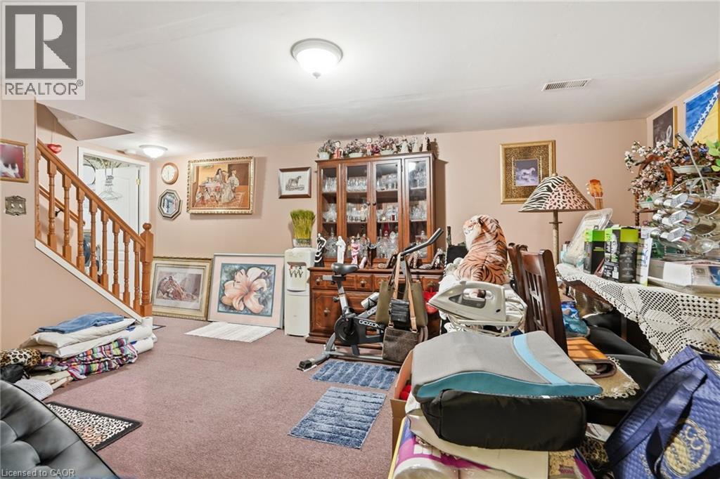 92 ST. ANDREWS DRIVE - 20