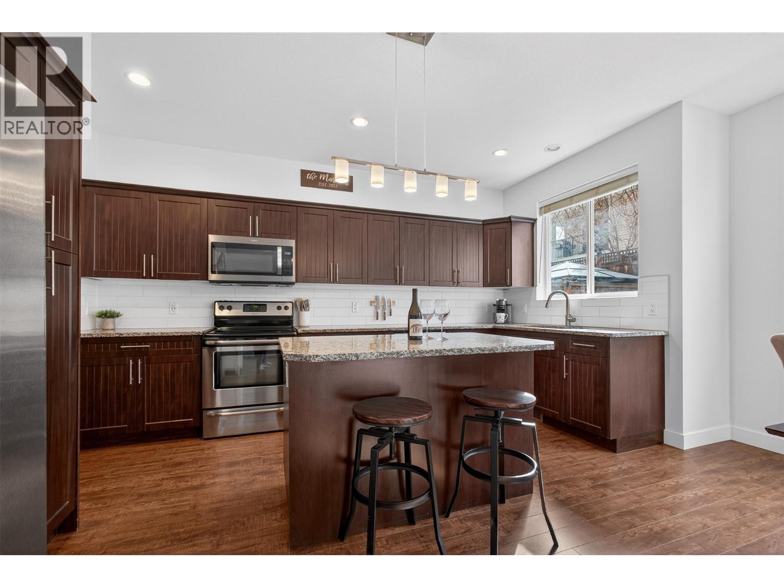 2014 Elkridge Drive, West Kelowna