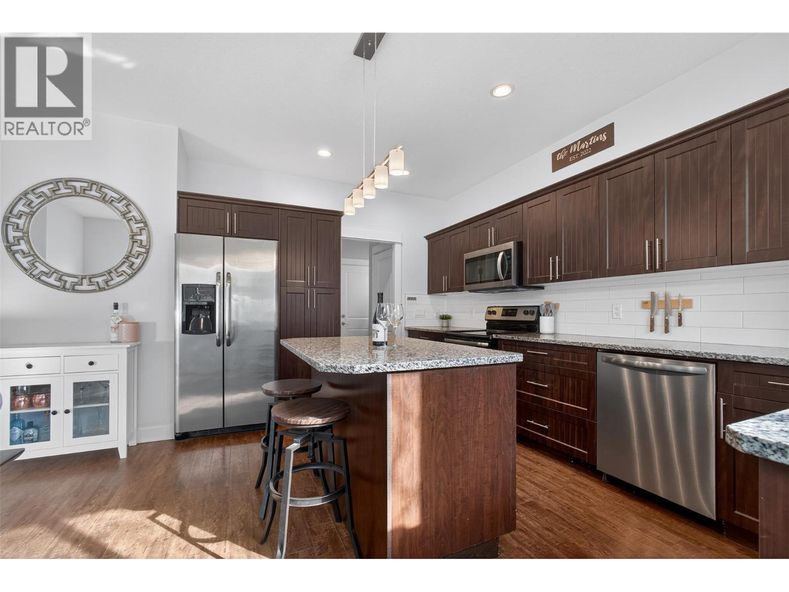 2014 Elkridge Drive, West Kelowna