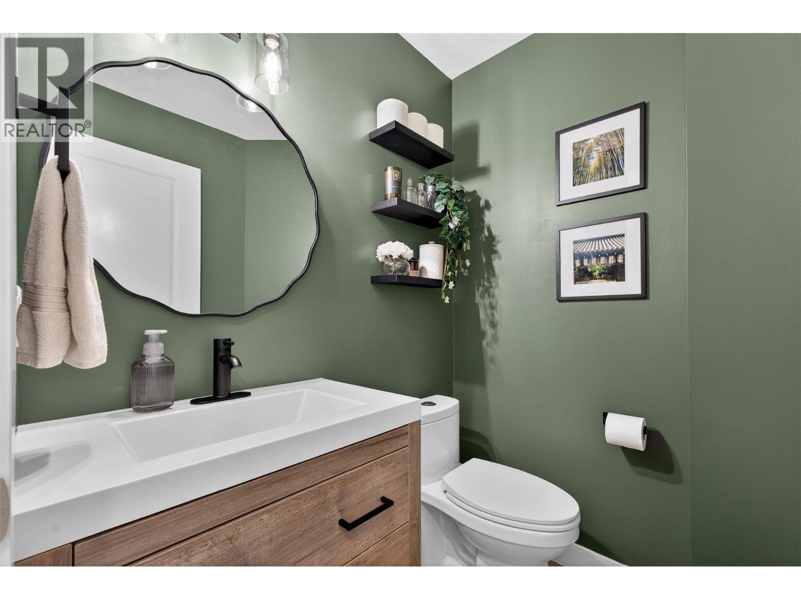 2014 Elkridge Drive, West Kelowna