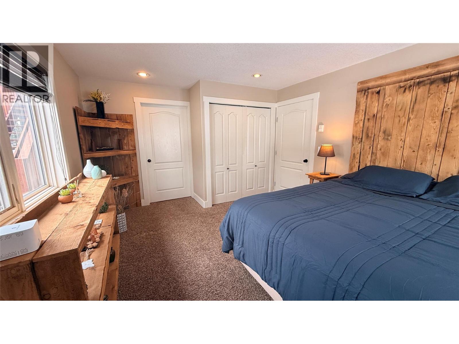 7337 PROSPECTOR Avenue Unit# 701, Radium Hot Springs