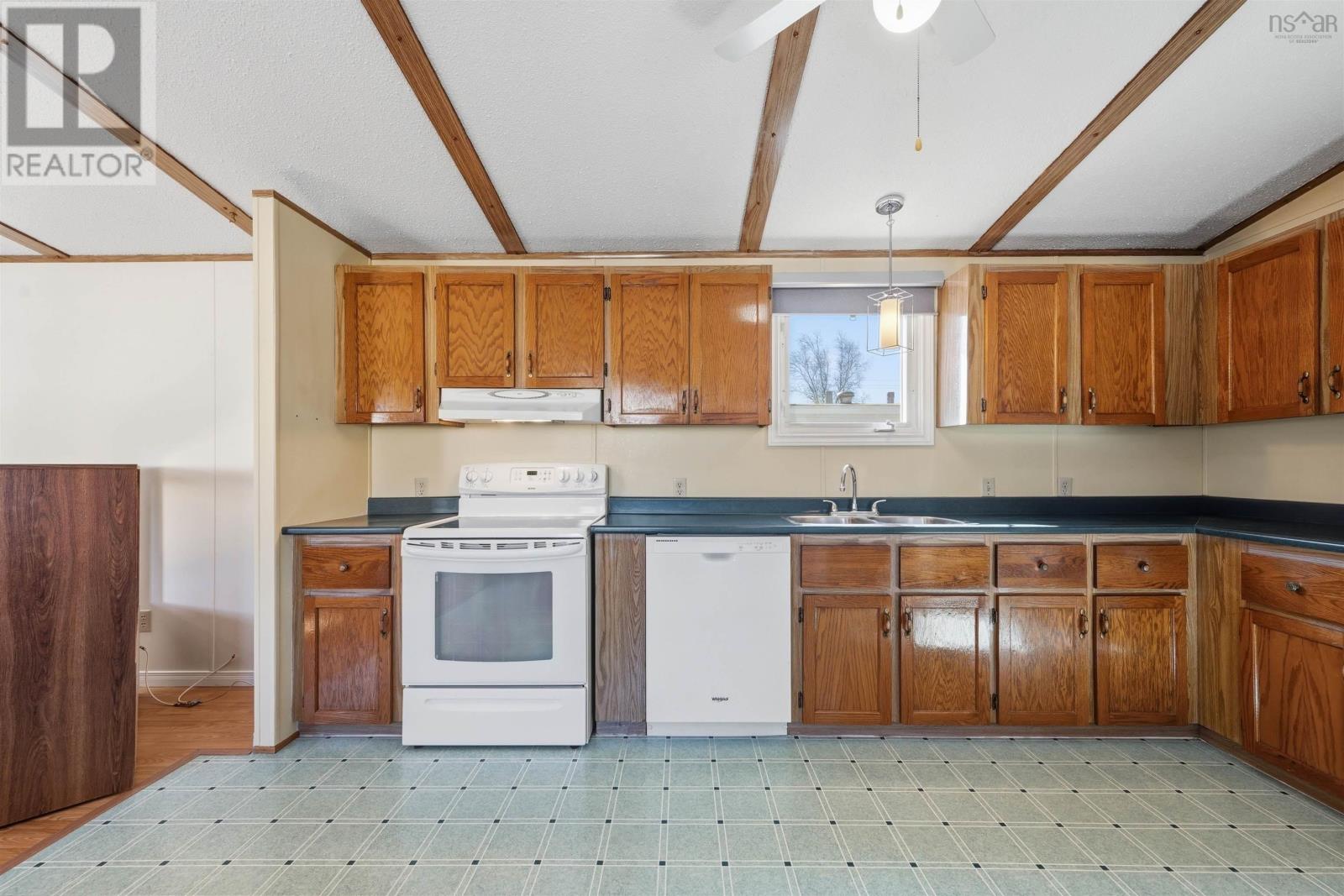 Property 13 of 37 of 4 Cocoa Street