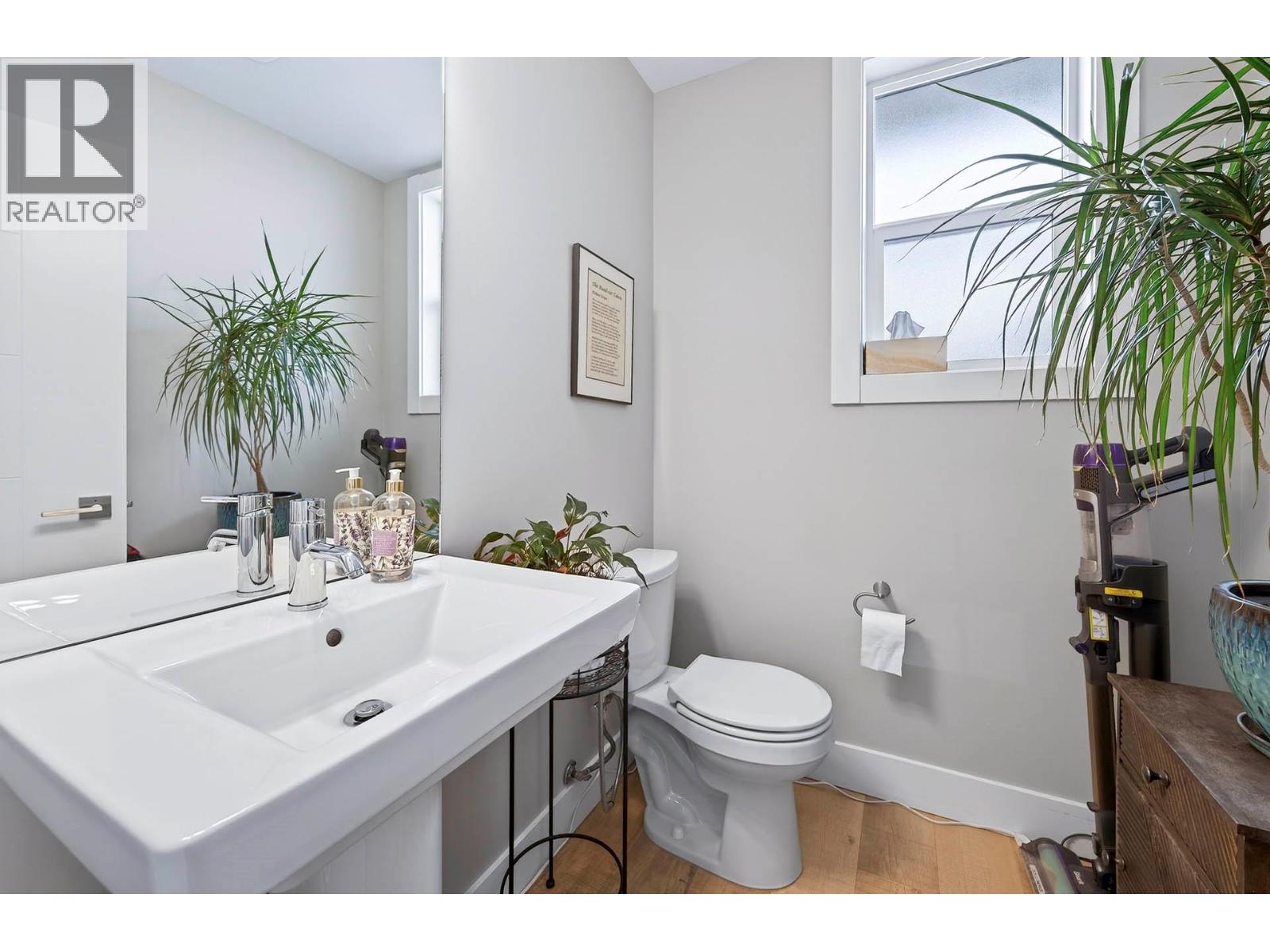 370 9th Avenue Unit# 102, Kamloops