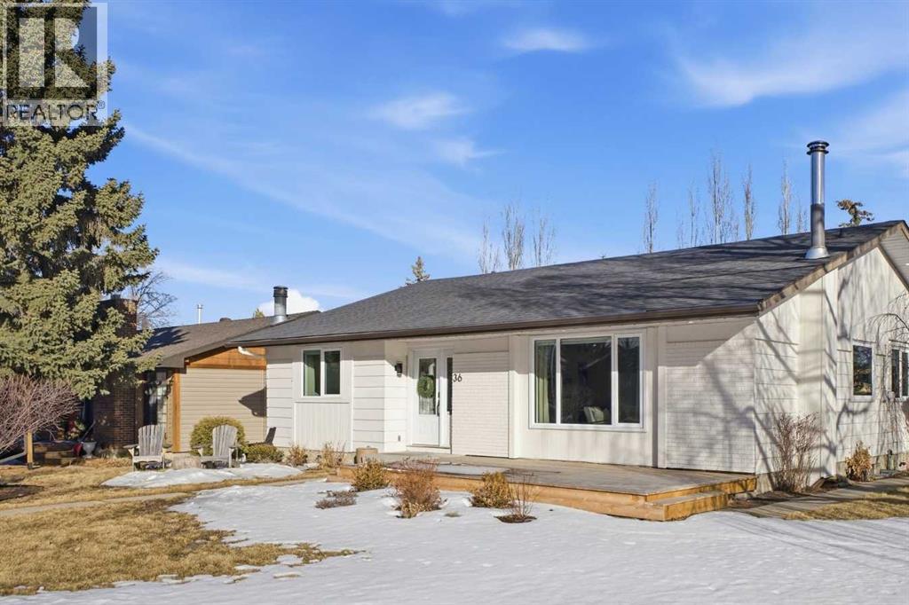 Single Family House Bungalow for Sale in  Lake Adams Place SE Lake Bonavista Calgary 