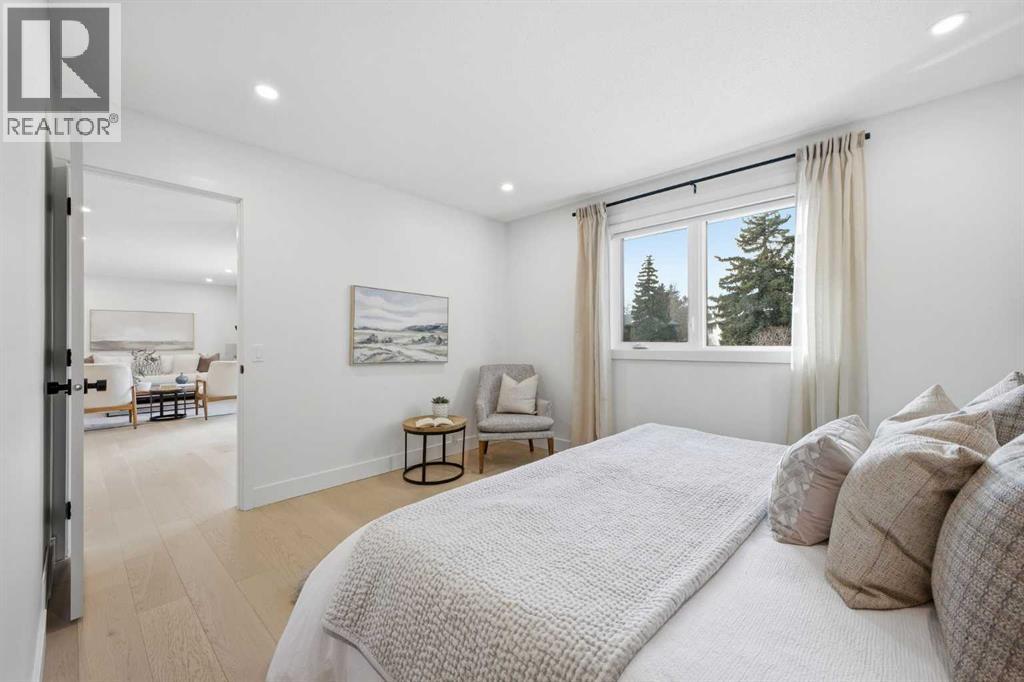 Single Family House Bungalow for Sale in  Lake Adams Place SE Lake Bonavista Calgary 