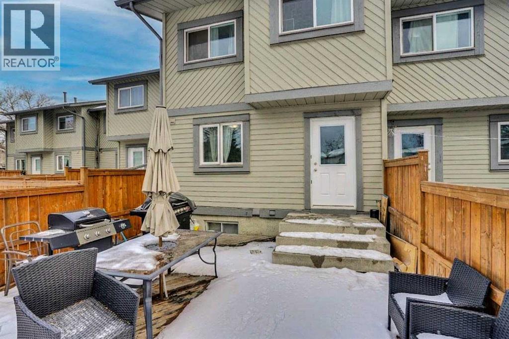 Single Family House for Sale in   Templewood Drive NE Temple Calgary 