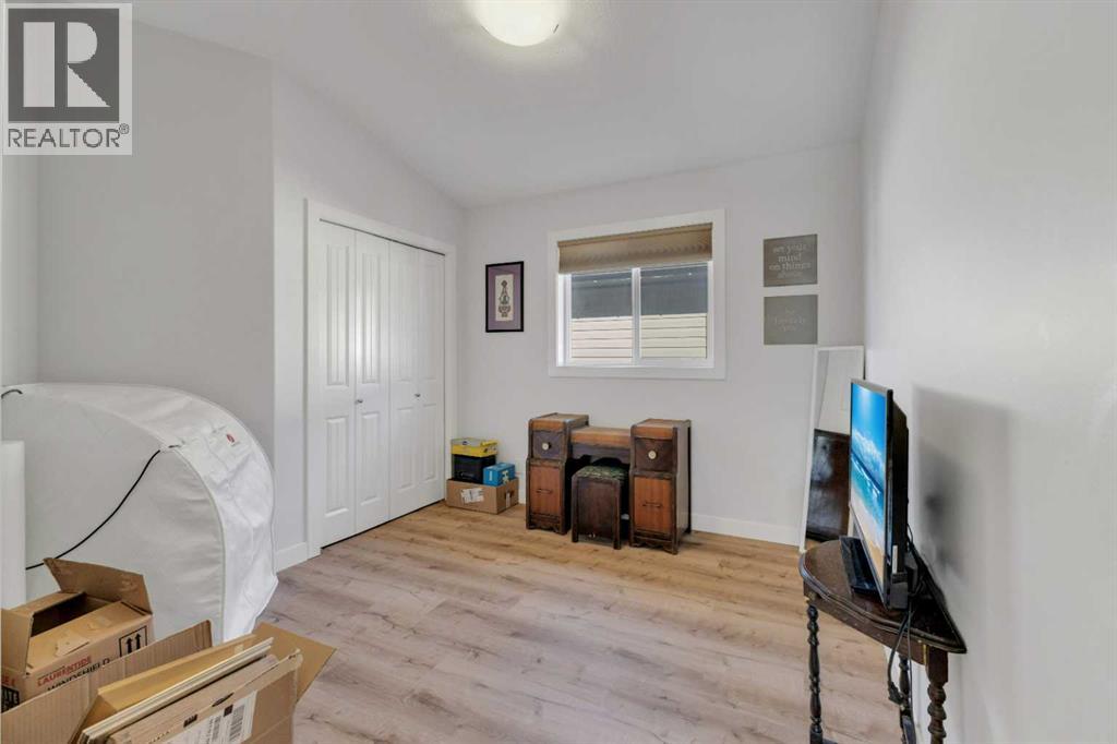 82 Mackenzie Crescent, Lacombe