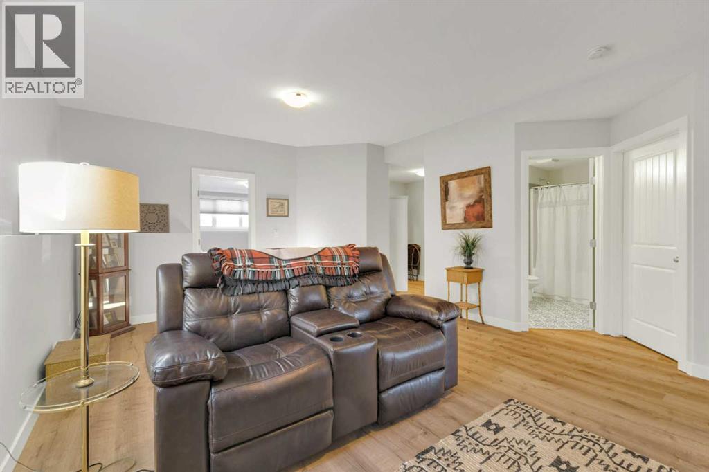 82 Mackenzie Crescent, Lacombe