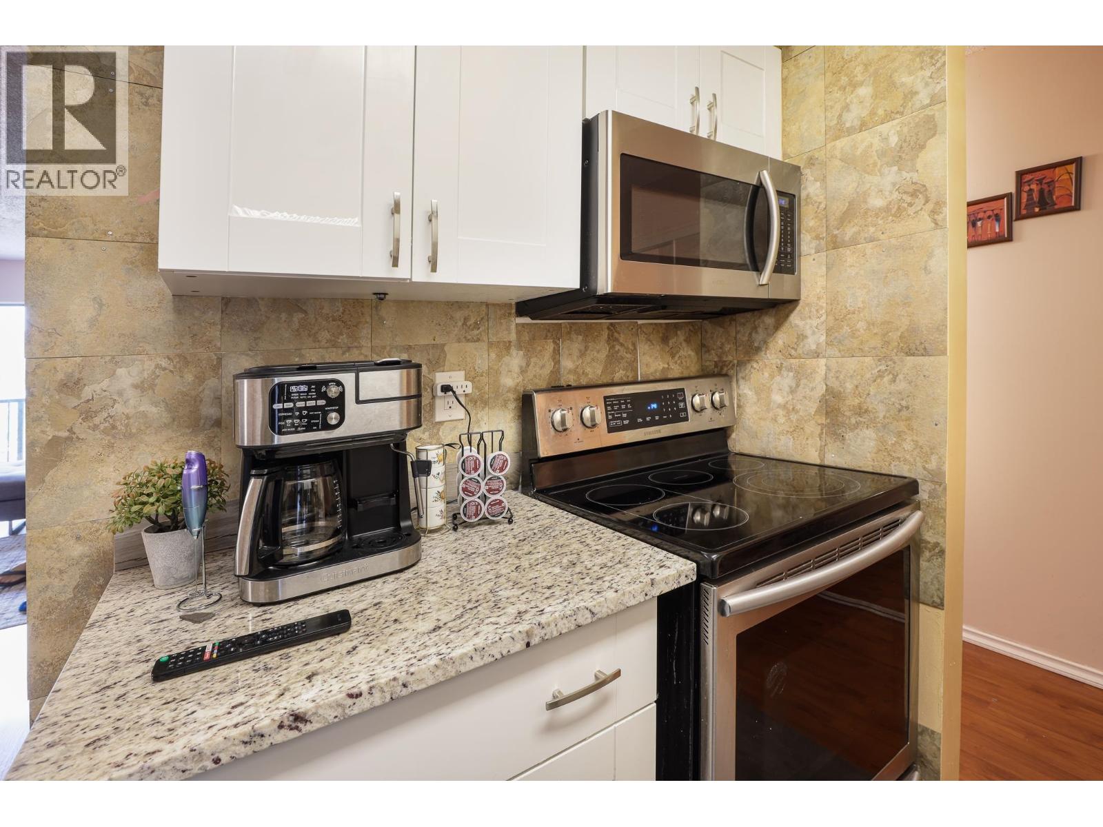 308 195 MARY STREET, Port Moody