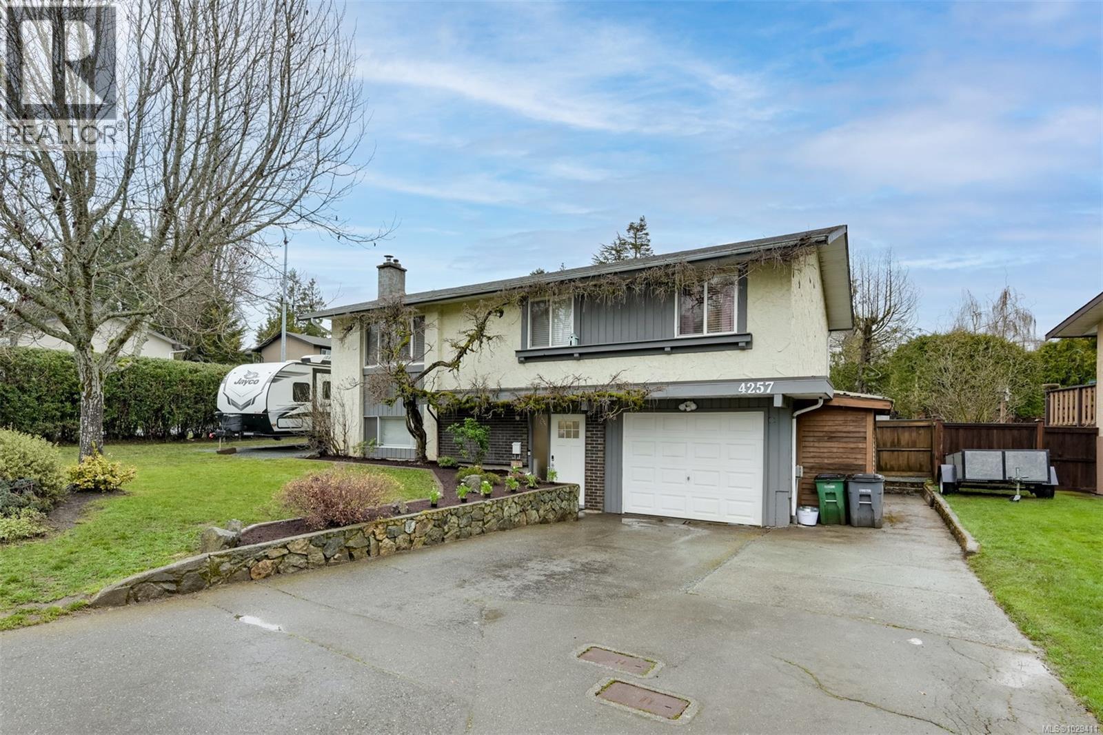 4257 Eastridge Crescent, Saanich