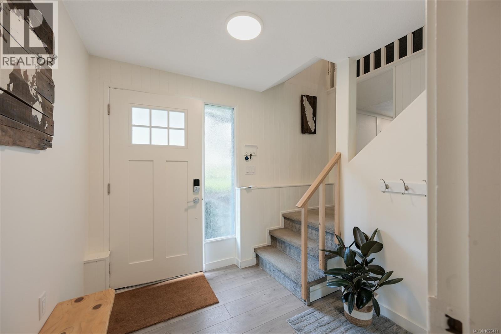  4257 Eastridge Crescent, Saanich