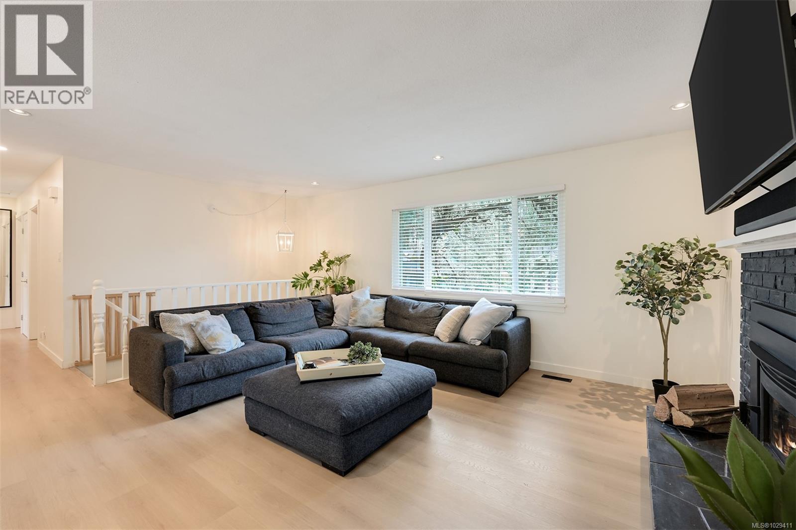  4257 Eastridge Crescent, Saanich
