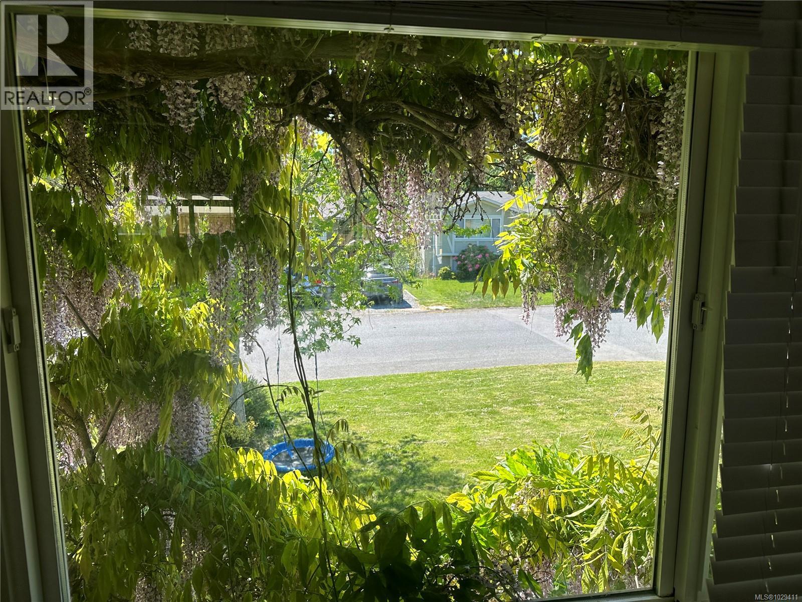  4257 Eastridge Crescent, Saanich