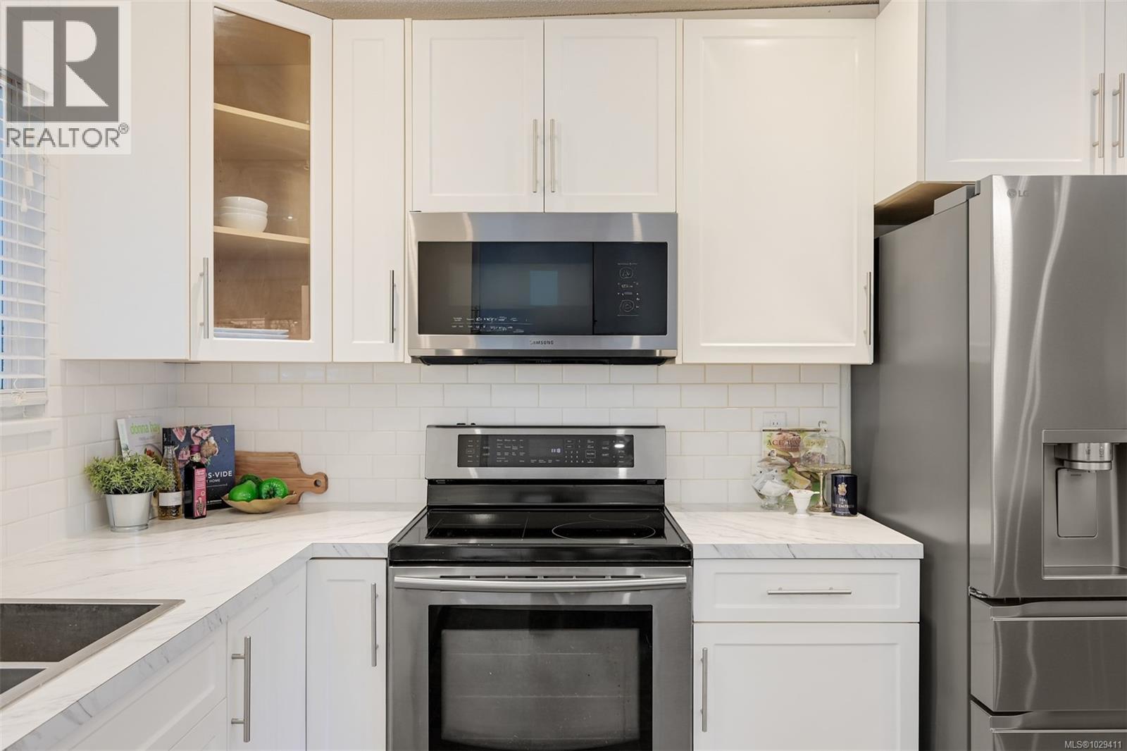  4257 Eastridge Crescent, Saanich