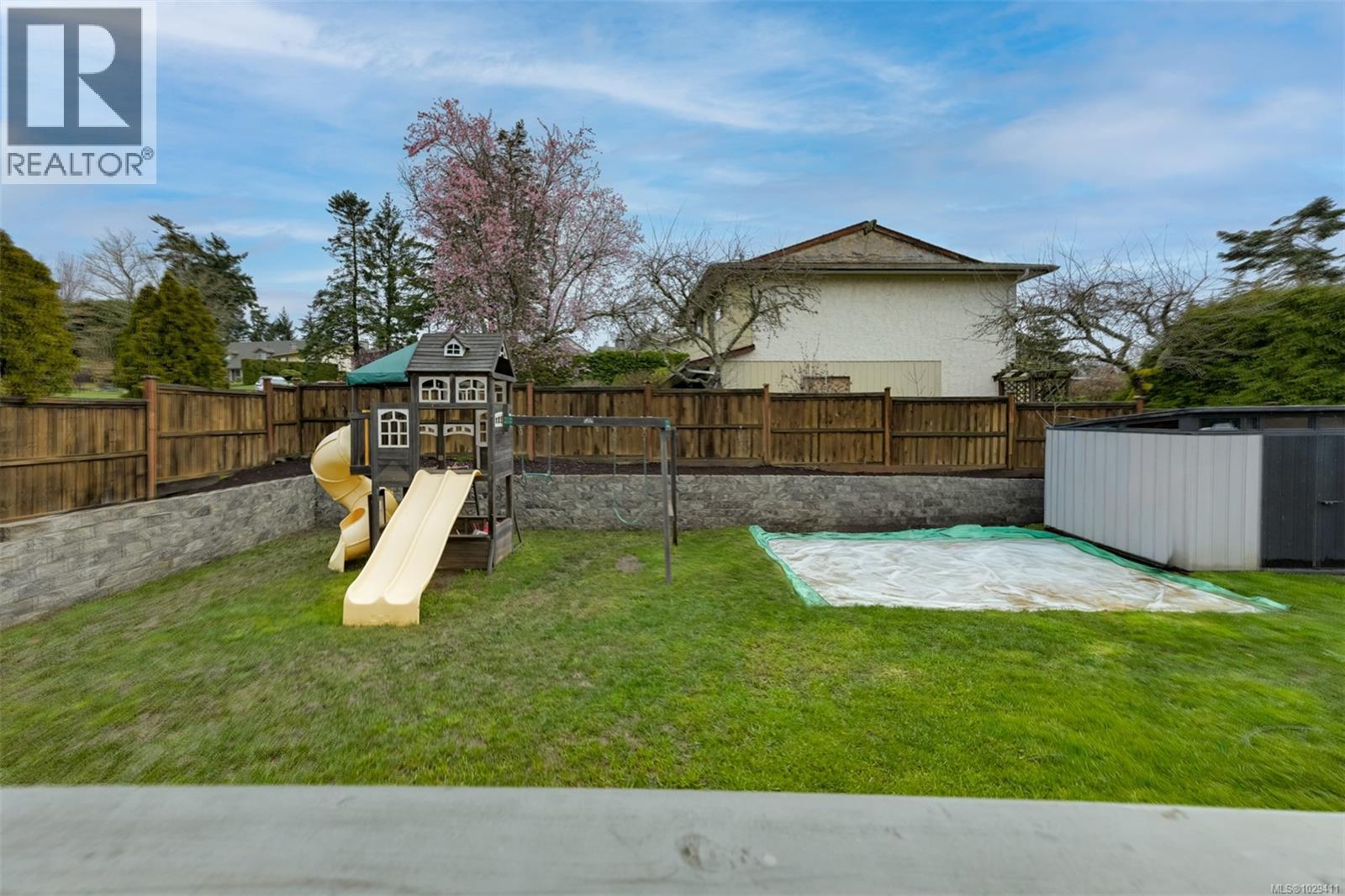  4257 Eastridge Crescent, Saanich