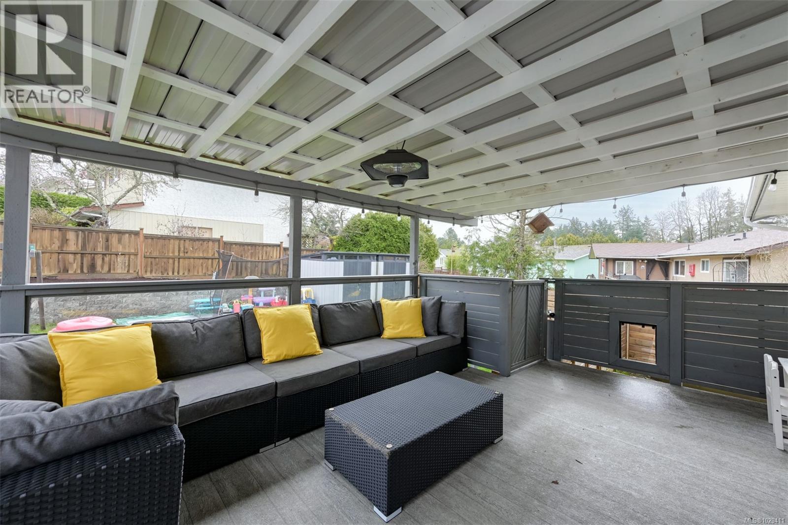  4257 Eastridge Crescent, Saanich