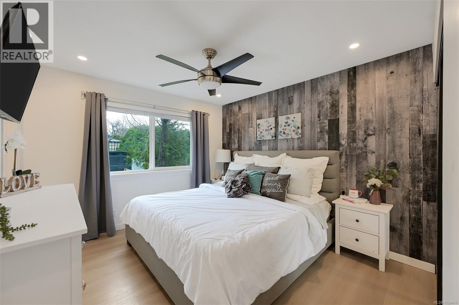  4257 Eastridge Crescent, Saanich