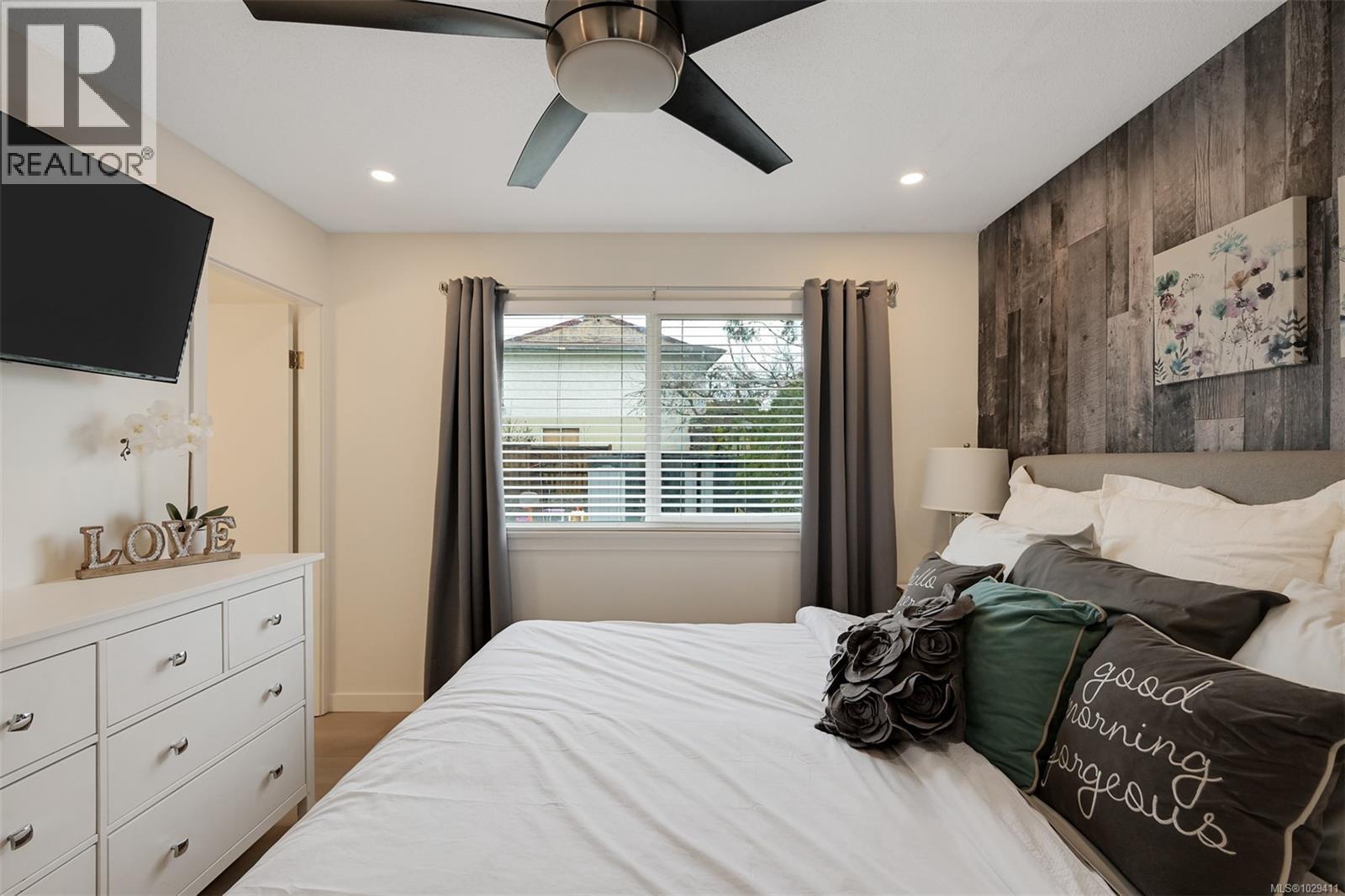  4257 Eastridge Crescent, Saanich