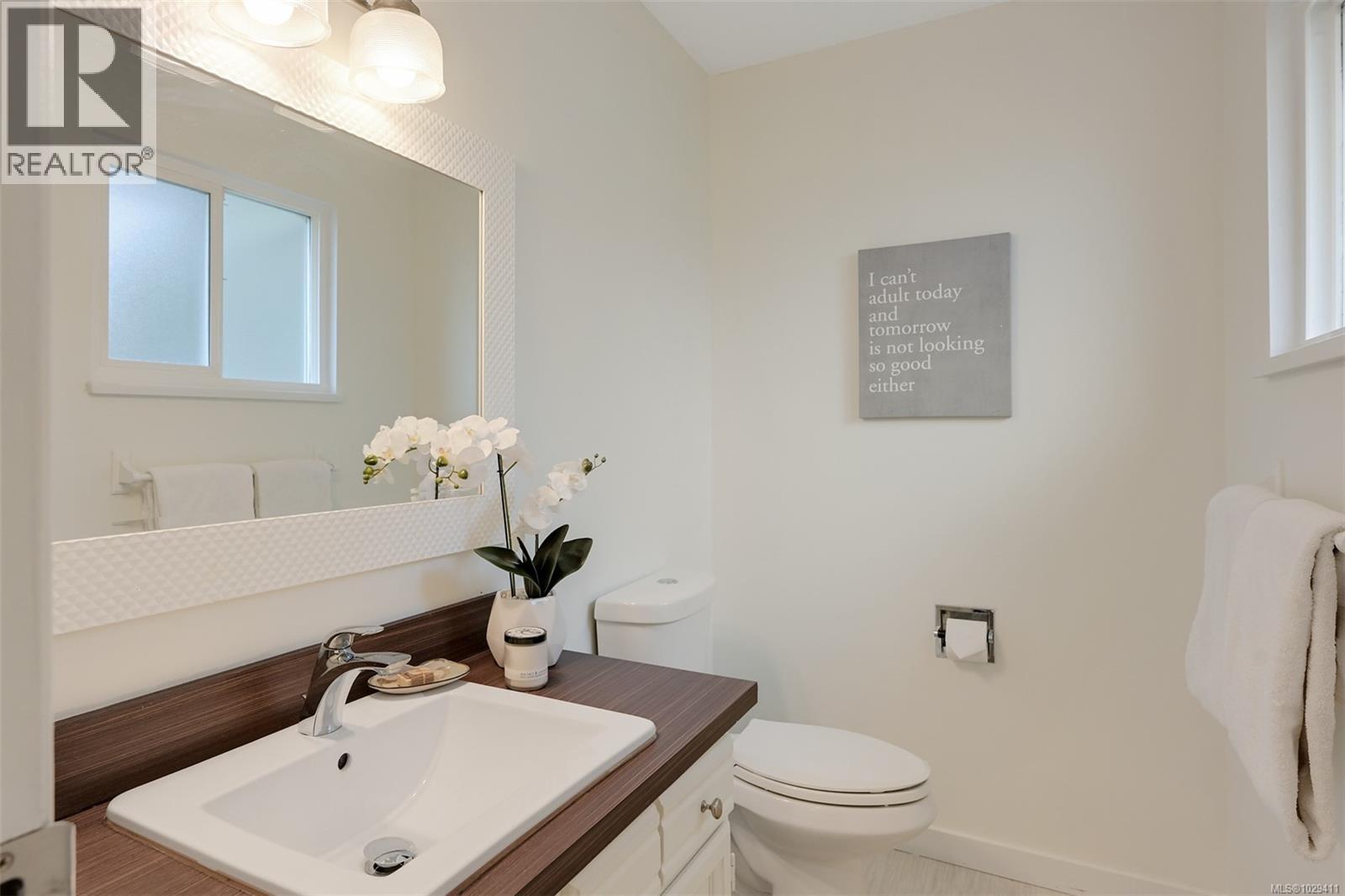  4257 Eastridge Crescent, Saanich