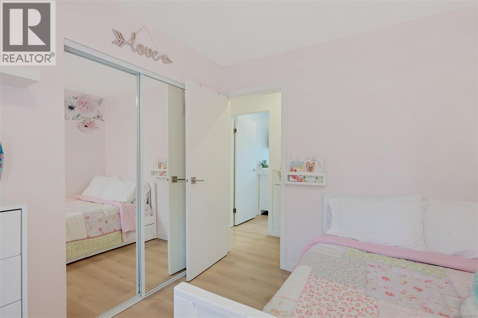  4257 Eastridge Crescent, Saanich