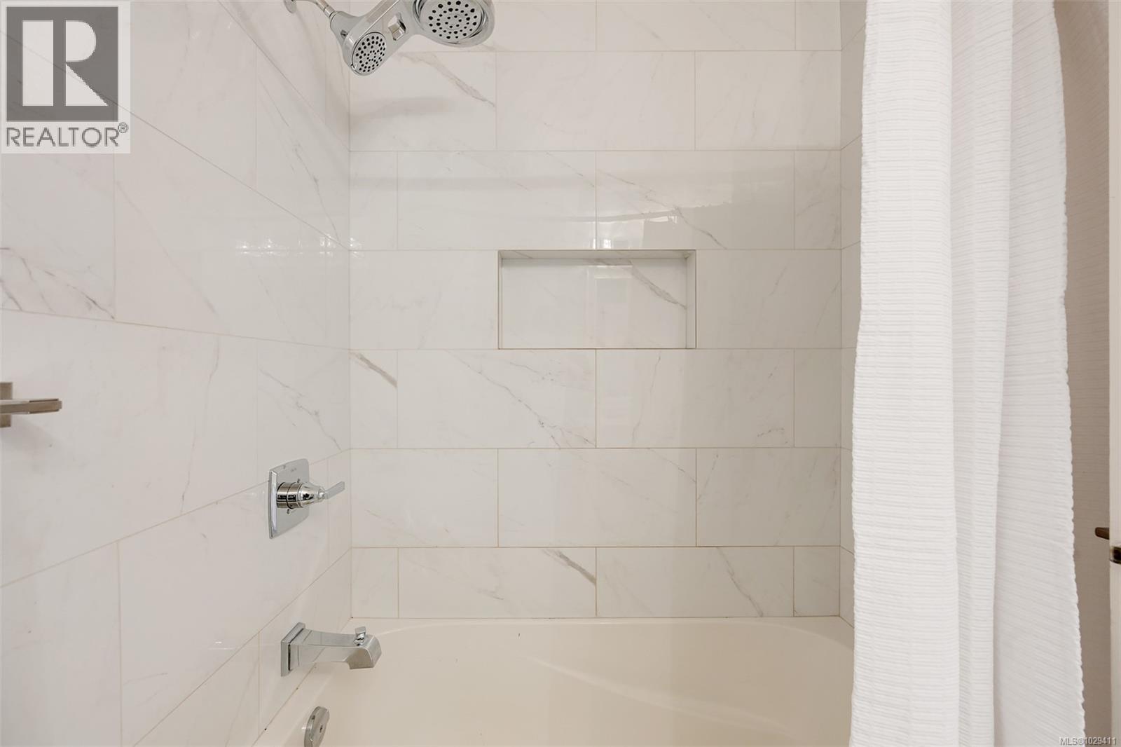  4257 Eastridge Crescent, Saanich