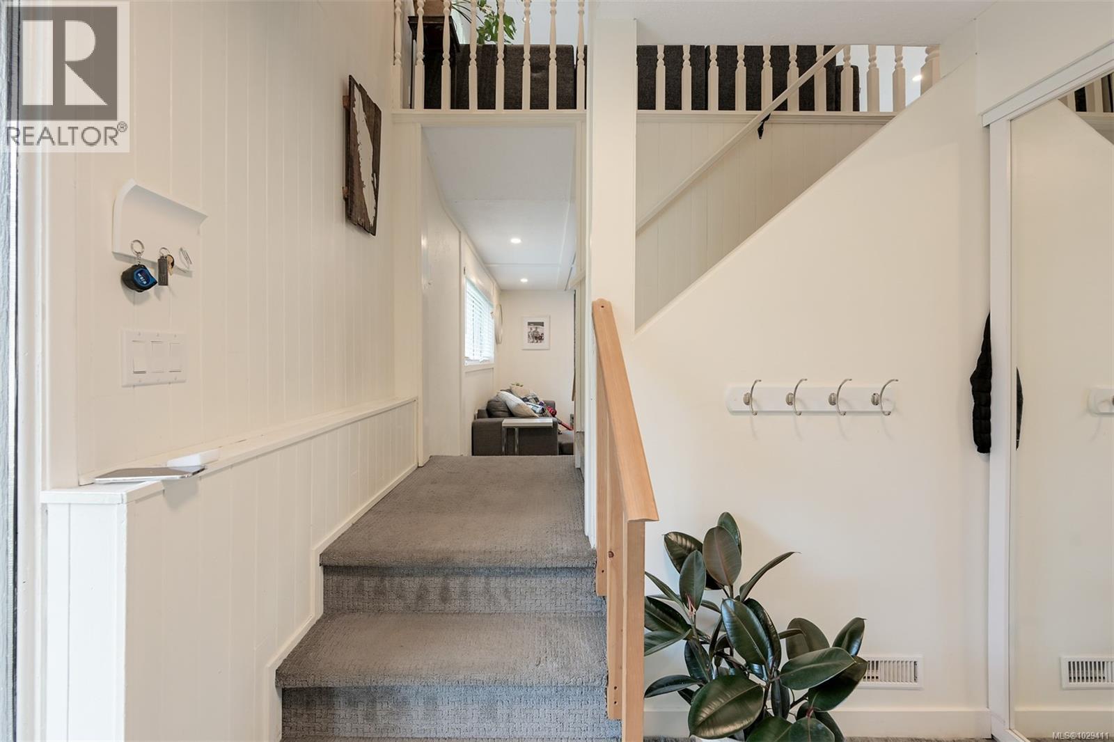  4257 Eastridge Crescent, Saanich