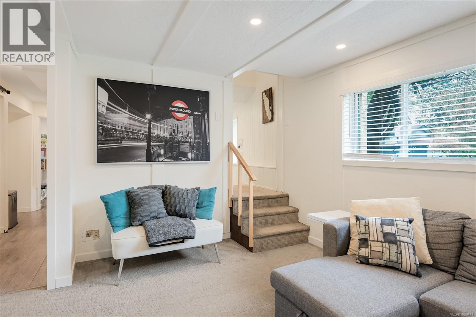  4257 Eastridge Crescent, Saanich