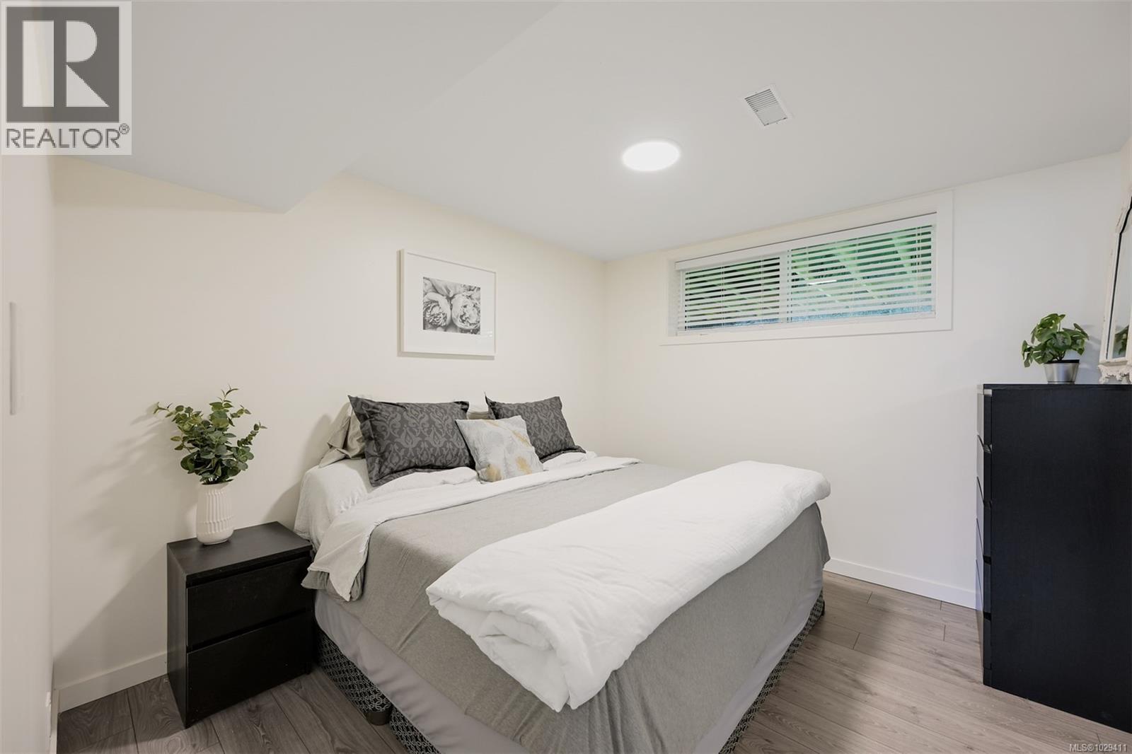  4257 Eastridge Crescent, Saanich