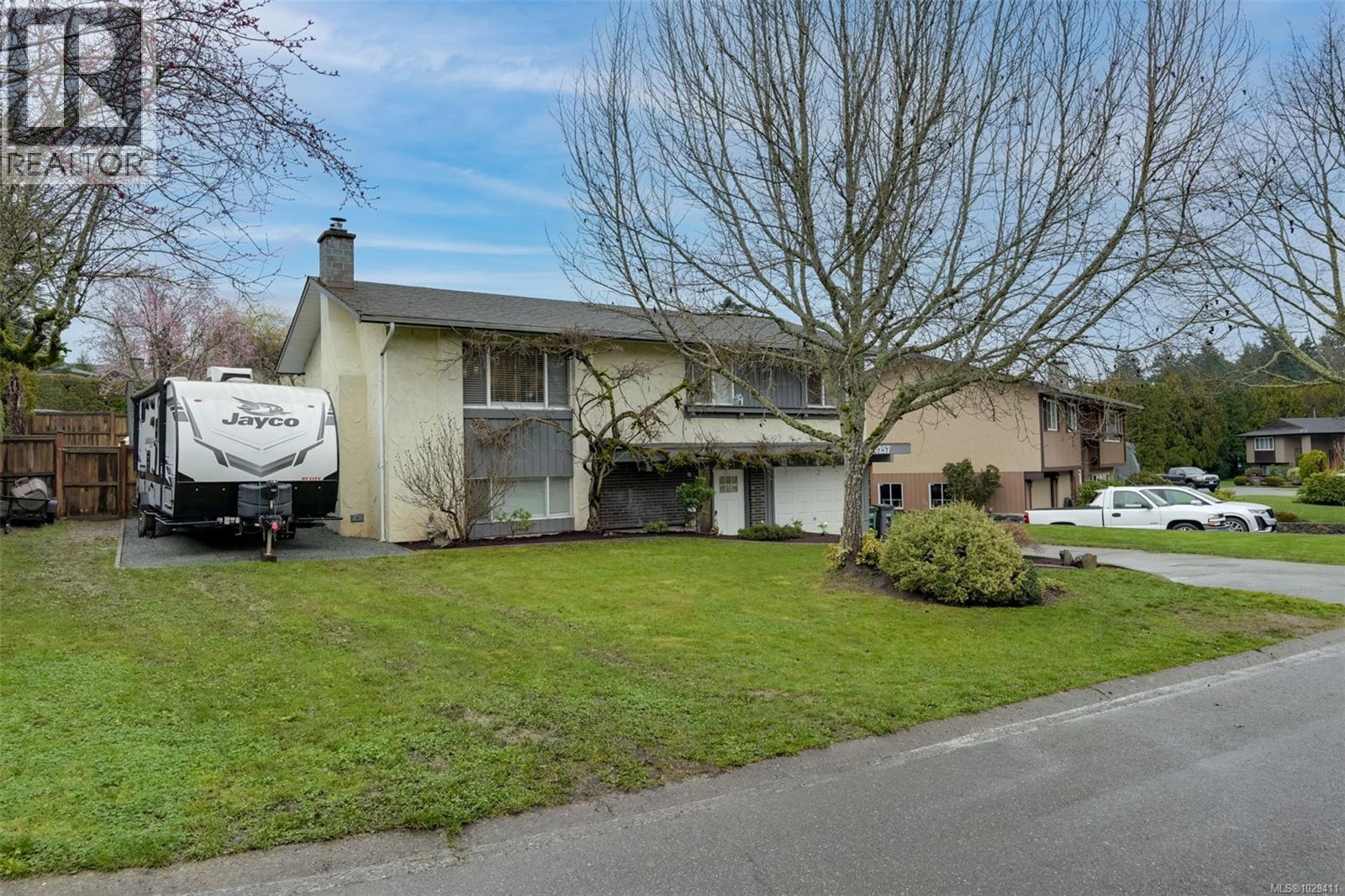  4257 Eastridge Crescent, Saanich