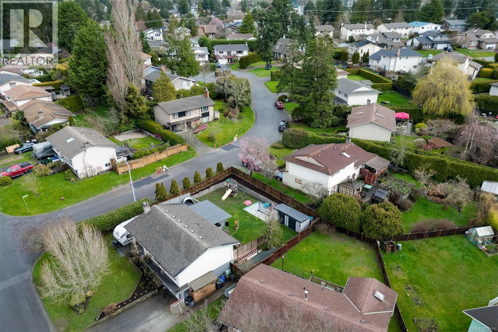  4257 Eastridge Crescent, Saanich