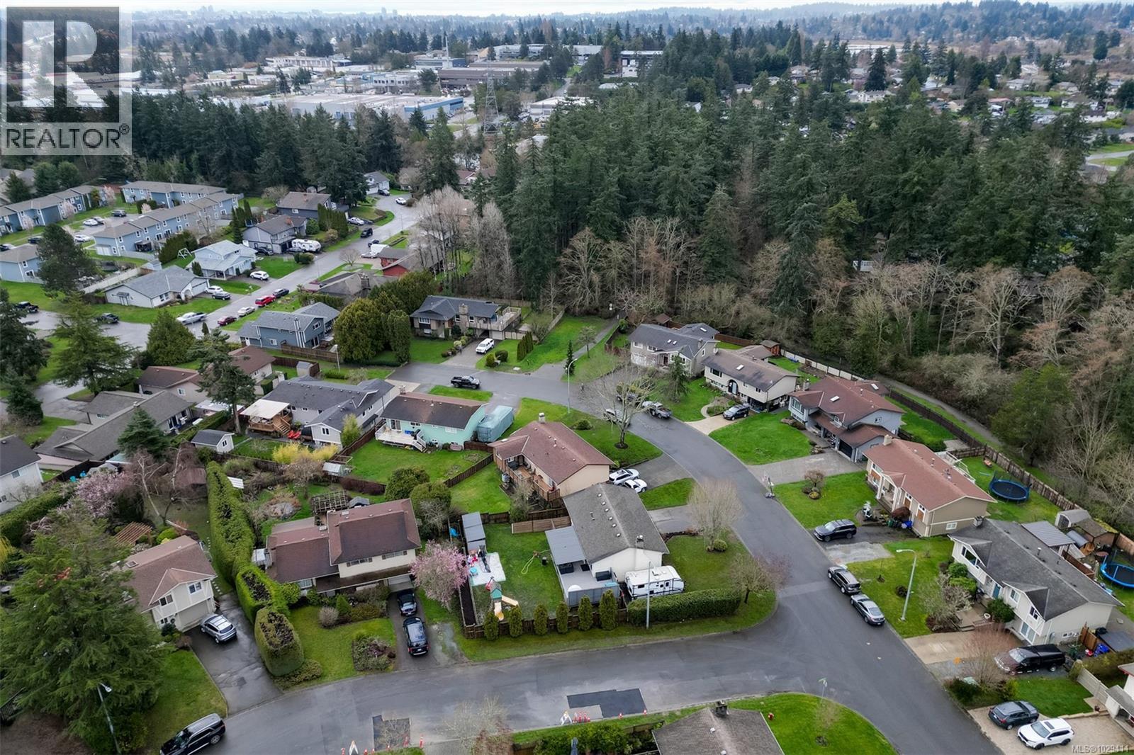  4257 Eastridge Crescent, Saanich