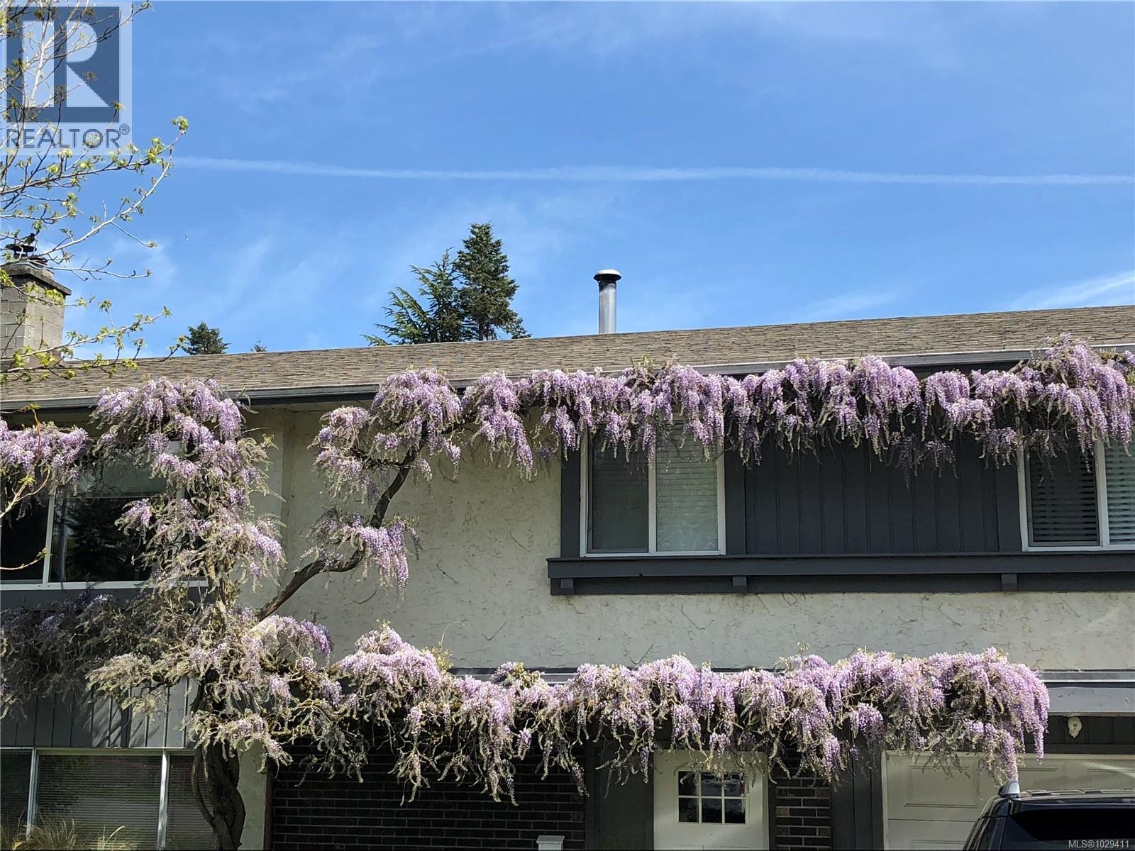  4257 Eastridge Crescent, Saanich