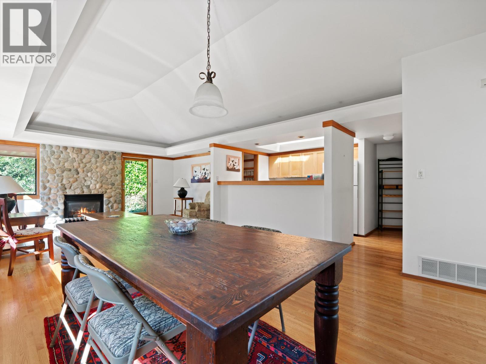 4341 ERWIN DRIVE, West Vancouver