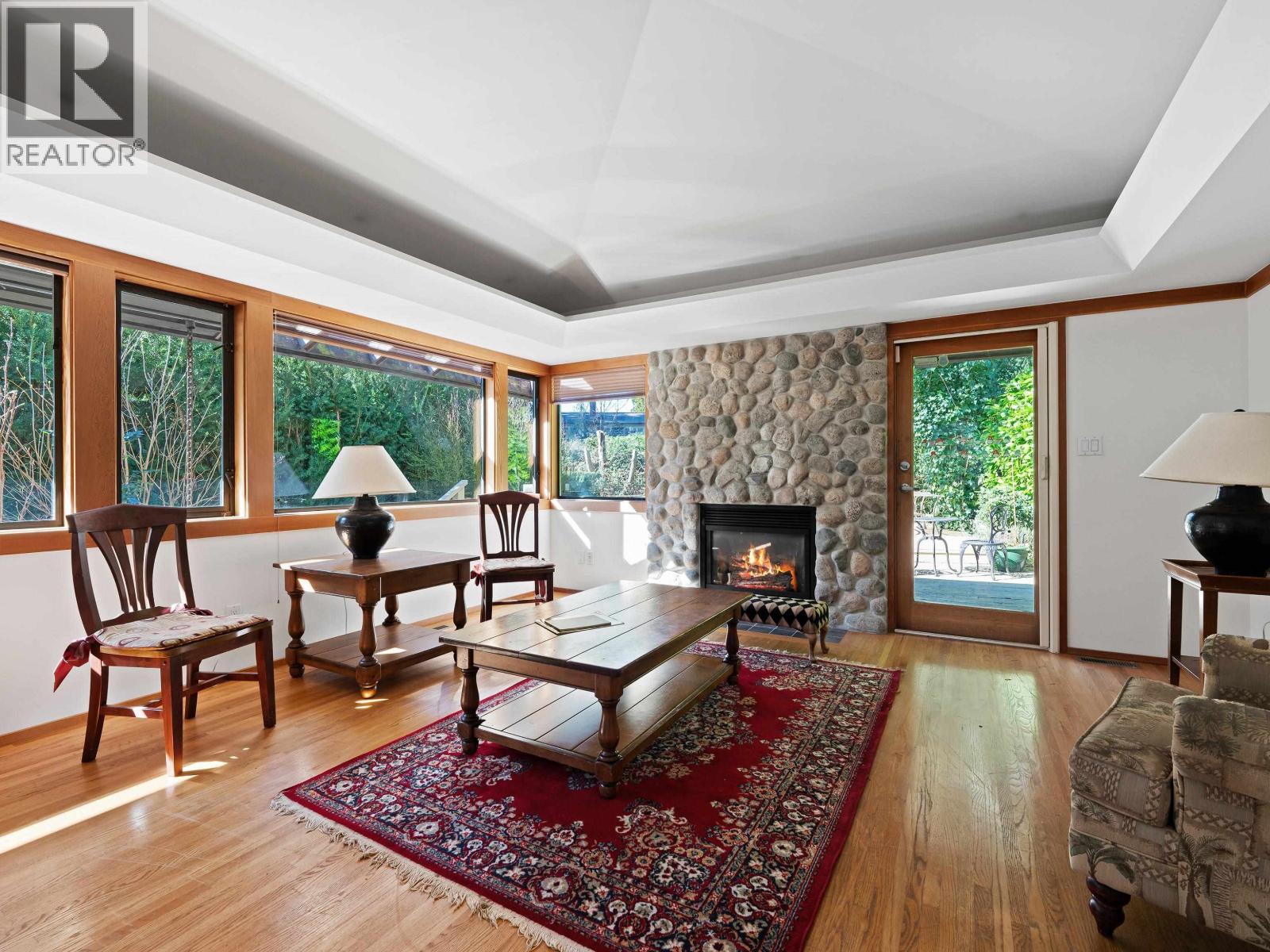 4341 ERWIN DRIVE, West Vancouver