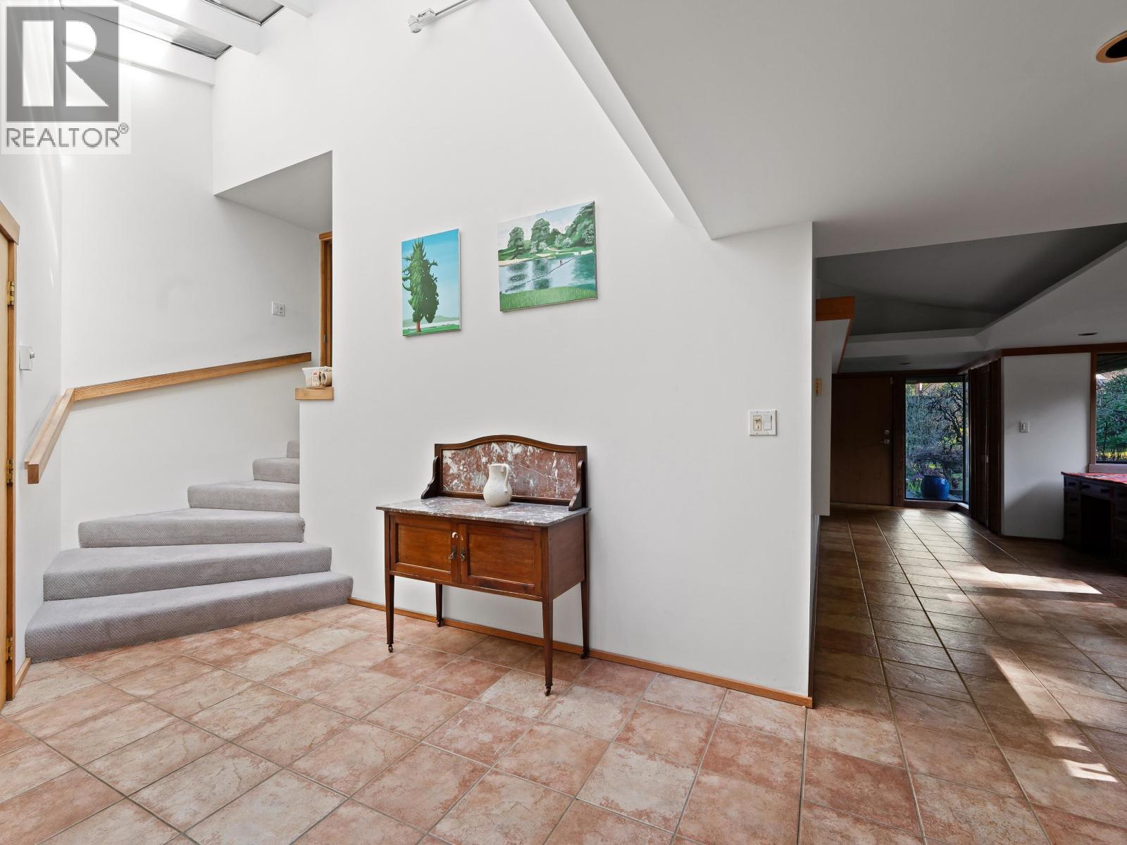 4341 ERWIN DRIVE, West Vancouver