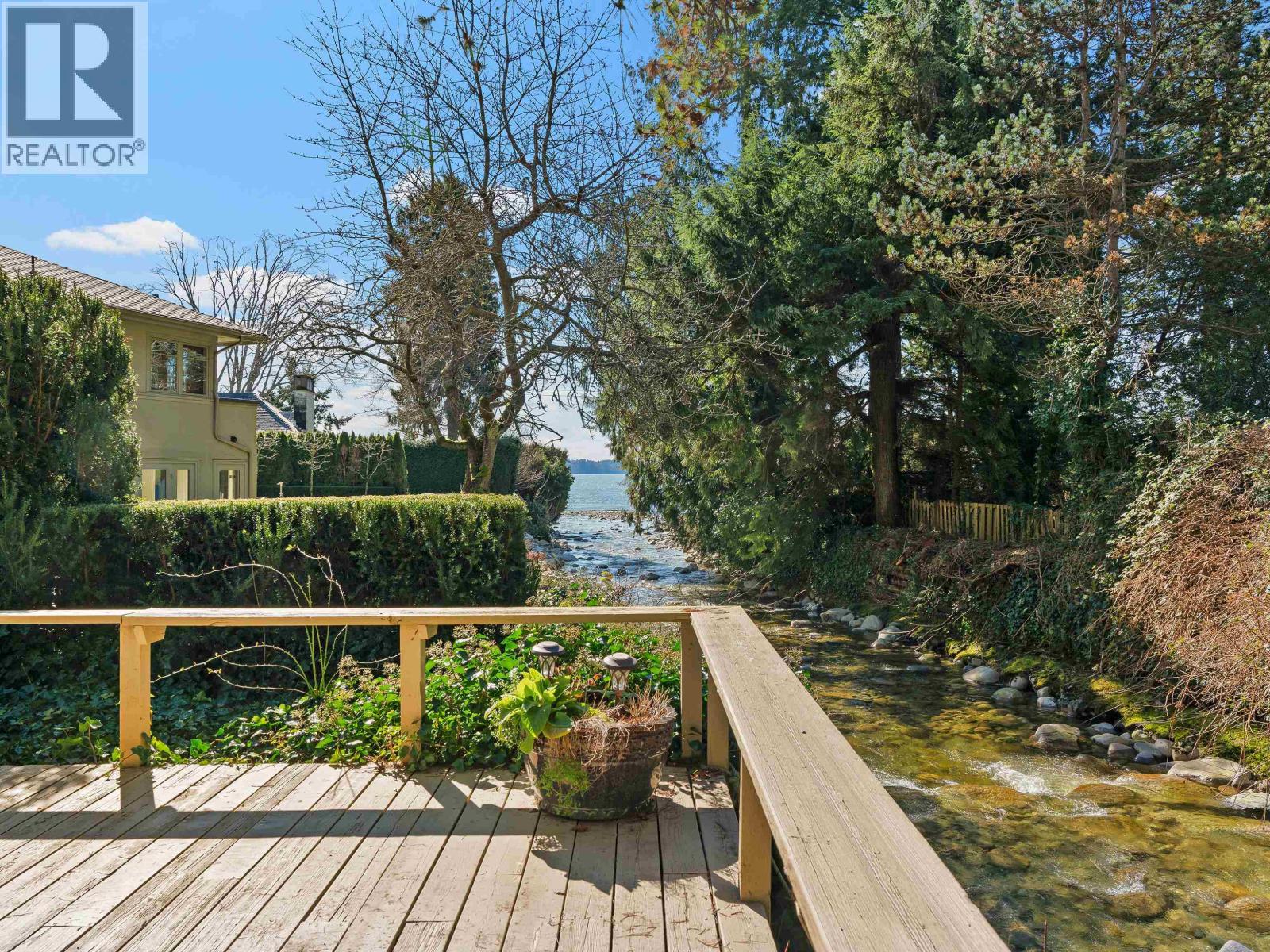 4341 ERWIN DRIVE, West Vancouver