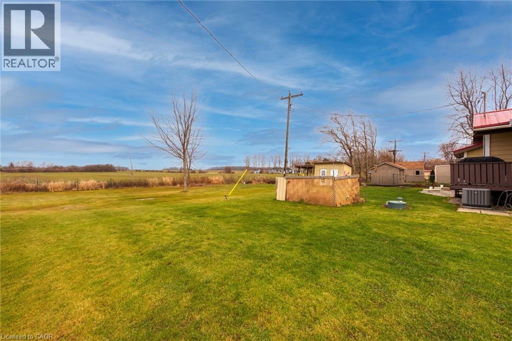 817 LAKESHORE ROAD - 30
