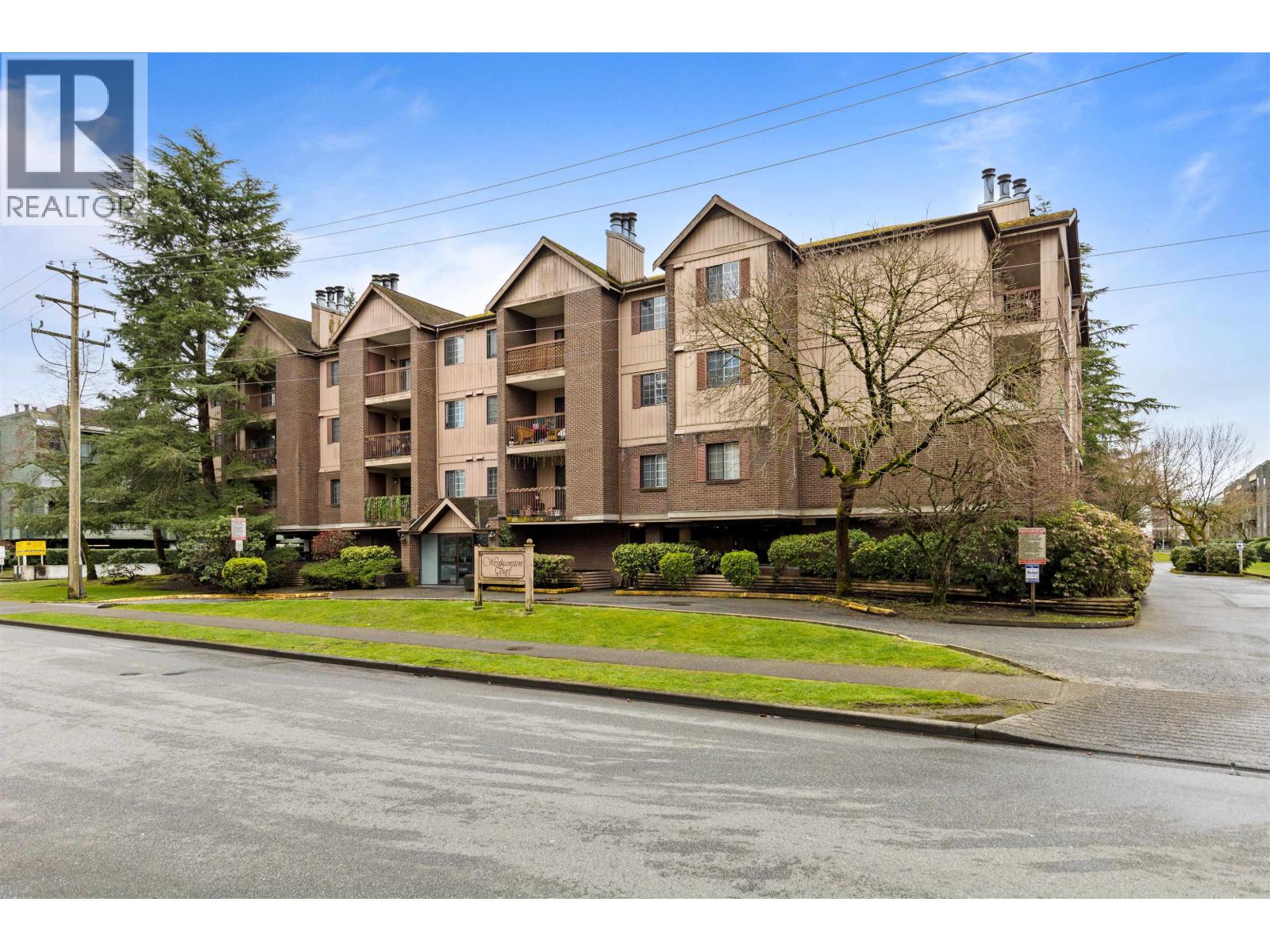 #340-8500 ACKROYD Drive, Richmond