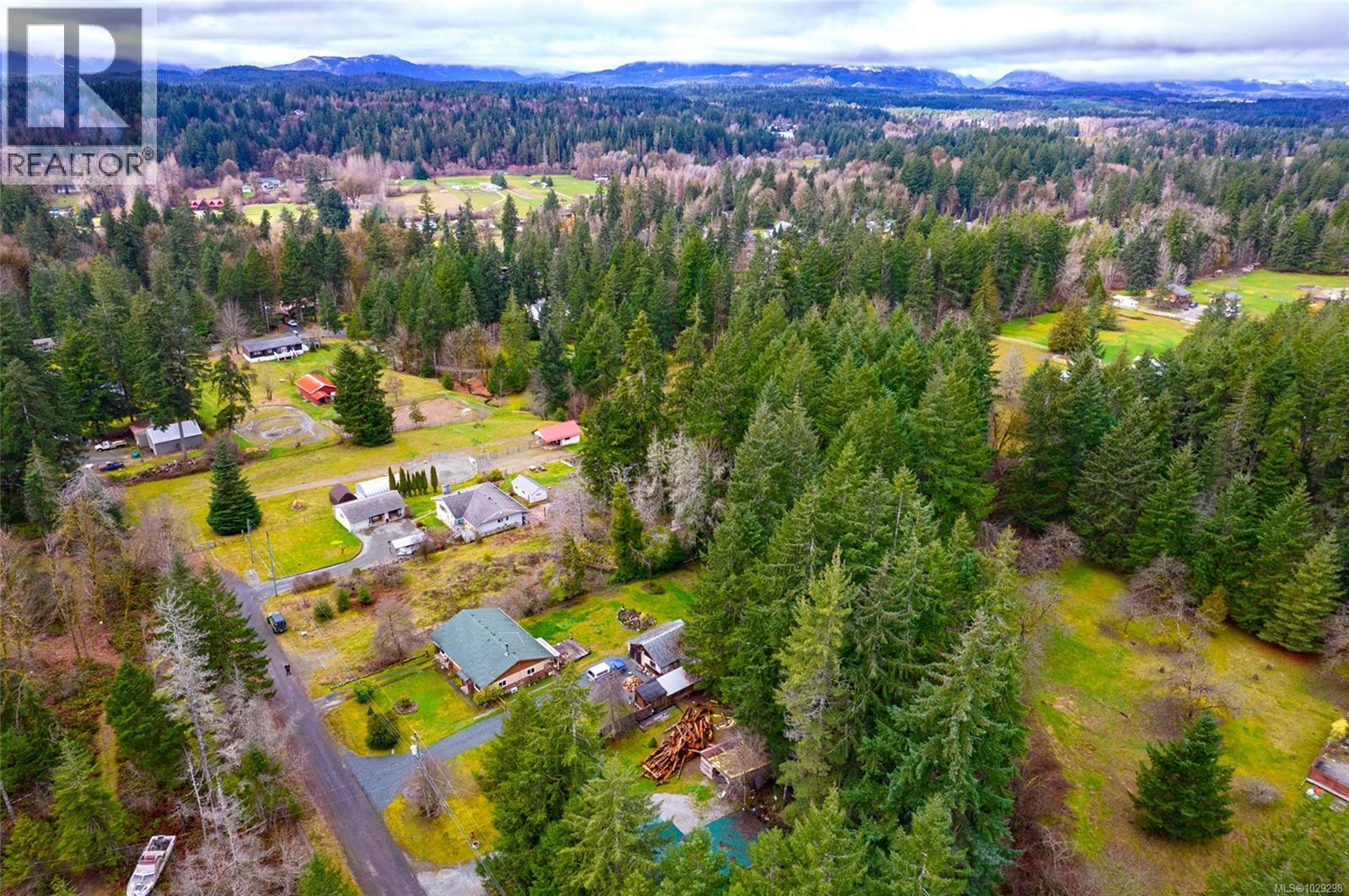 6375 DONAHUE RD - 35