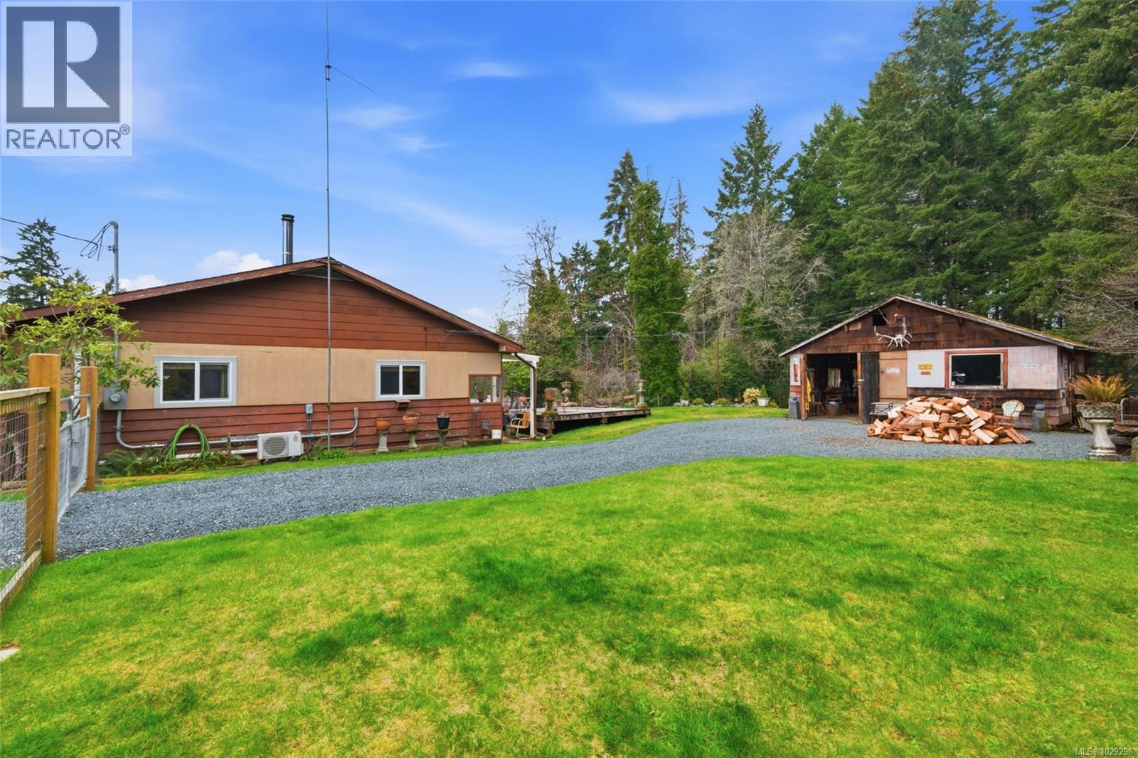 6375 DONAHUE RD - 15