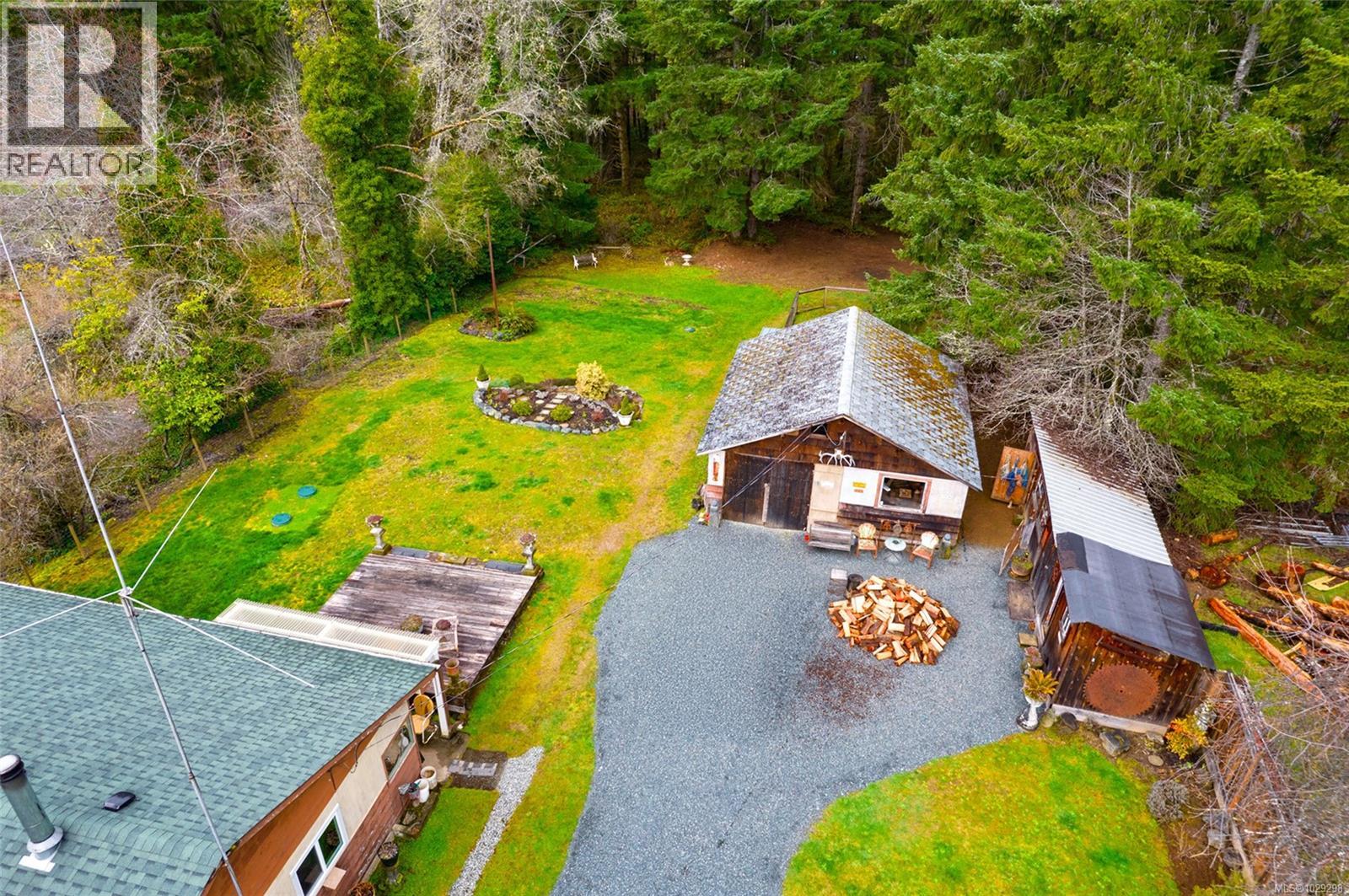 6375 DONAHUE RD - 32