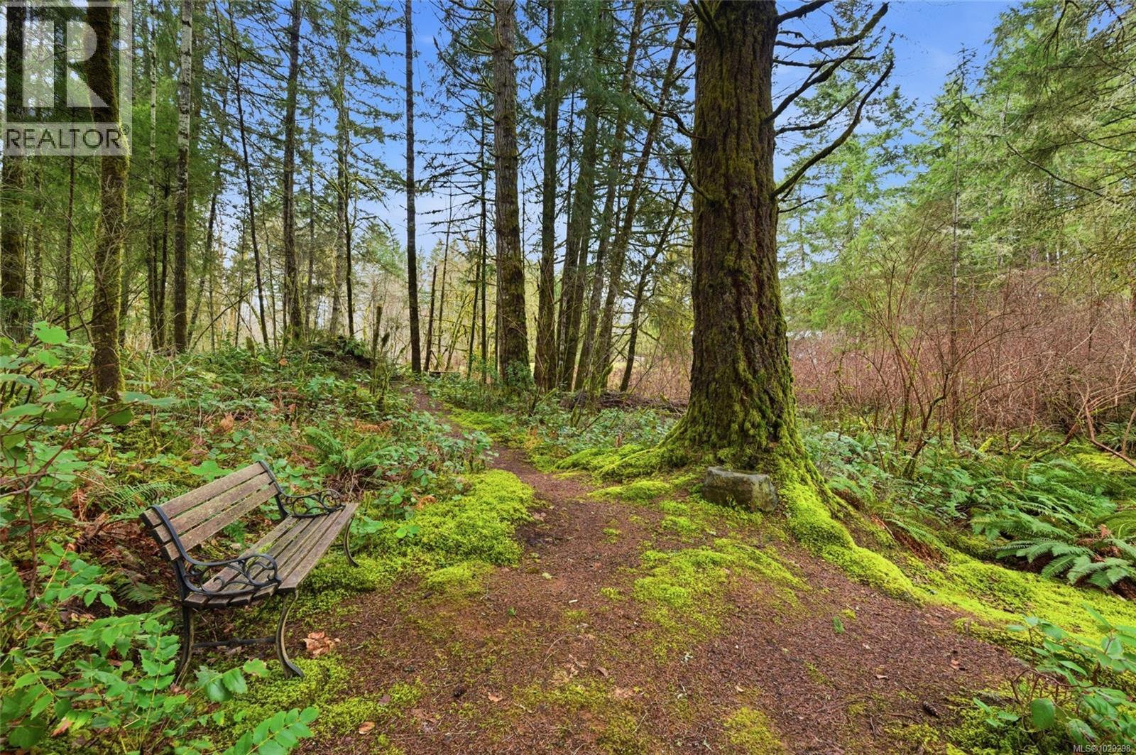 6375 DONAHUE RD - Image 2