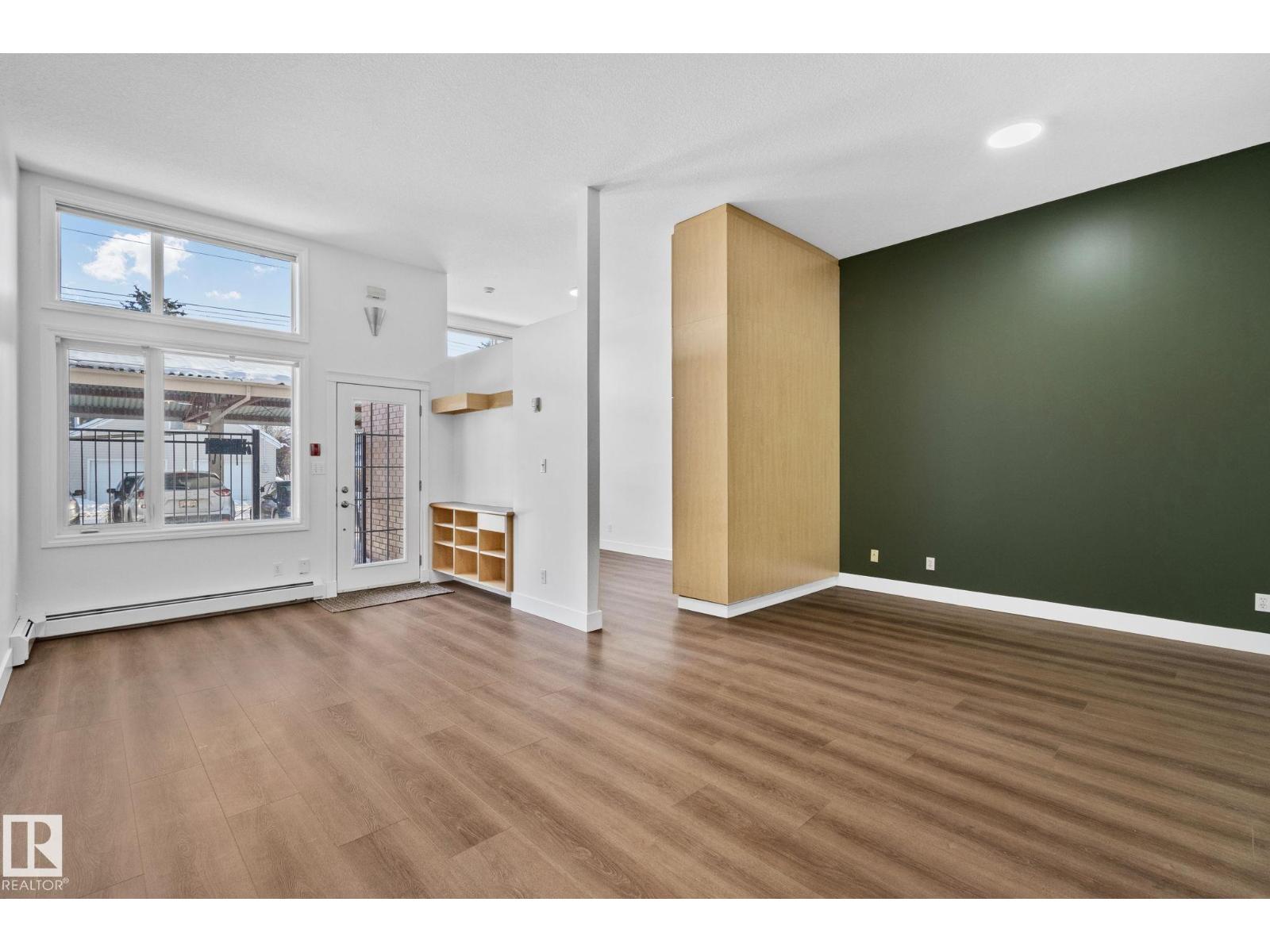 #116 11033 127 ST NW - 1