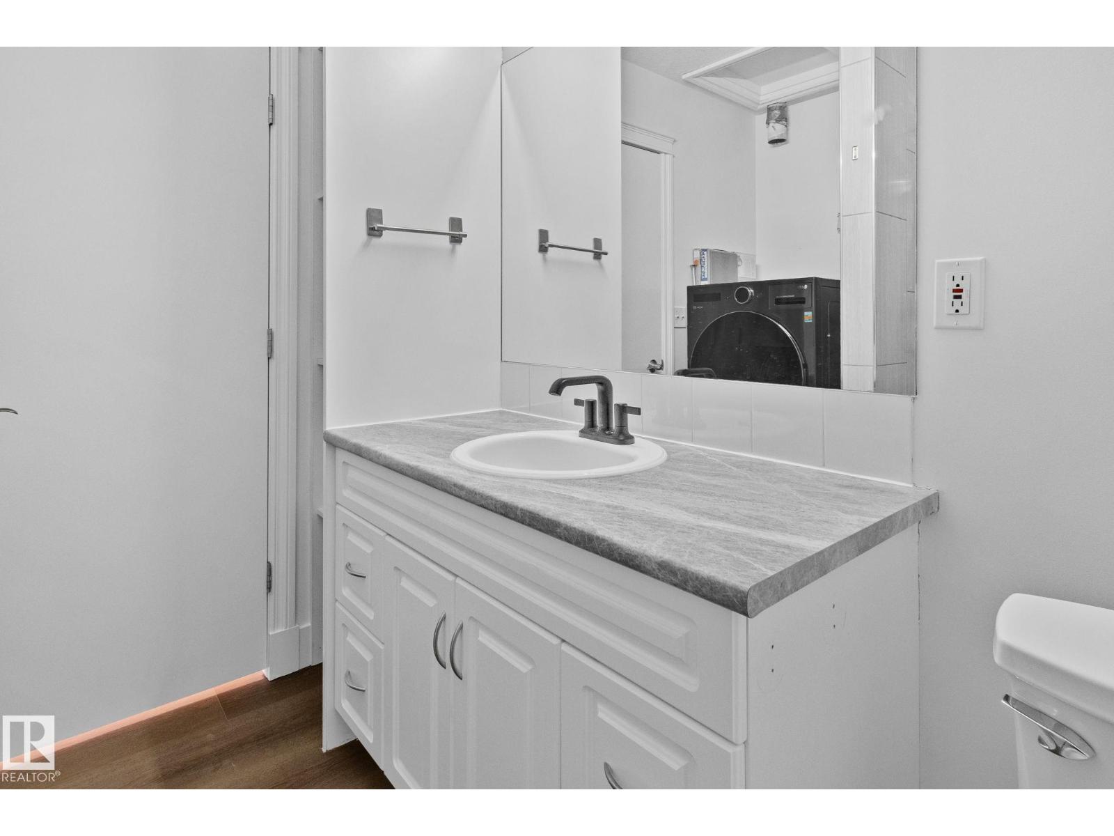 #116 11033 127 ST NW - 16