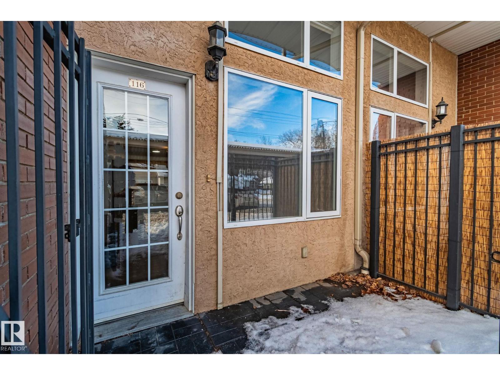#116 11033 127 ST NW - 17