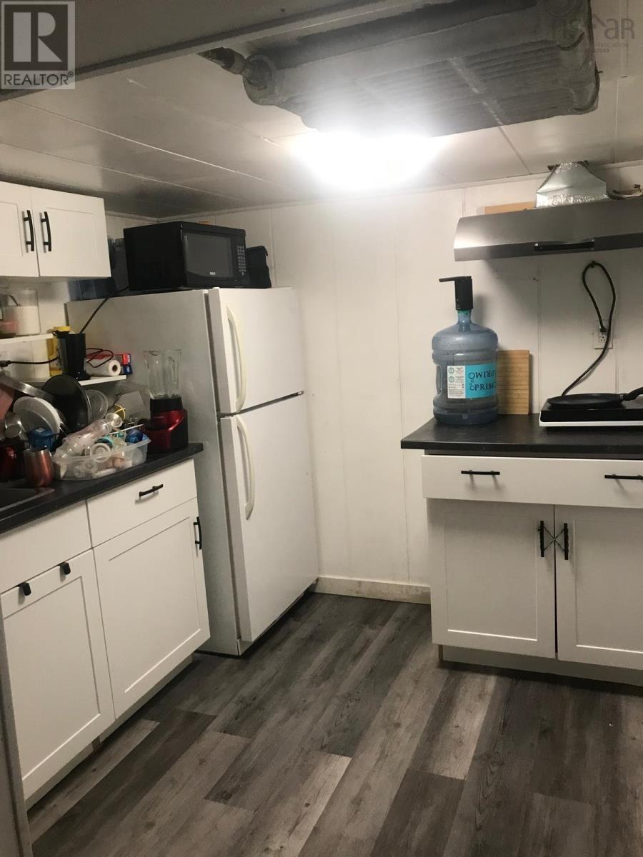 Property 8 of 13 of 1162 George Street