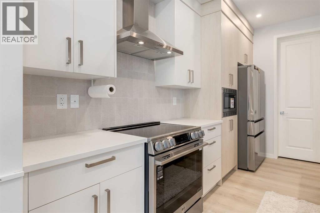 Single Family House for Sale in  Marmot Passage NW Glacier Ridge Calgary 