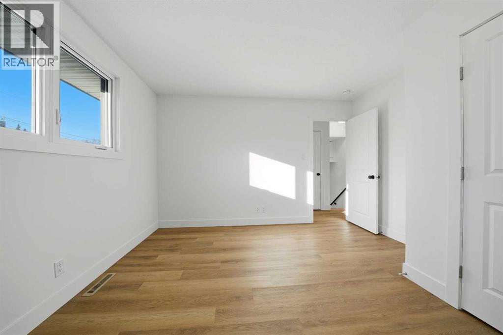 Single Family House 4 Level for Sale in   Street Mountview Red Deer 