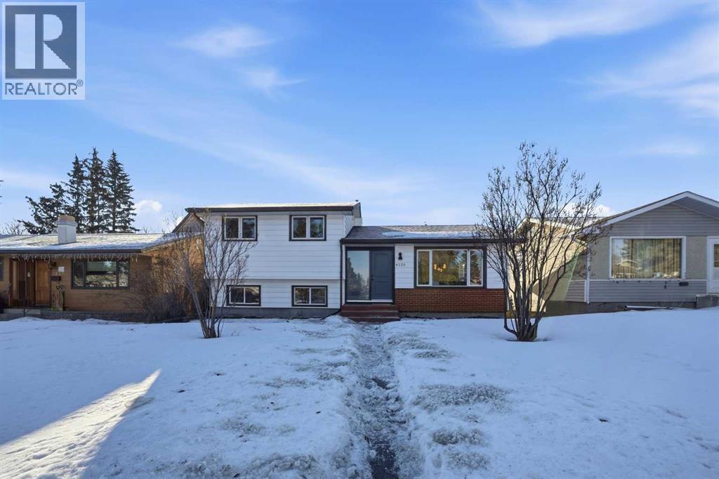 Single Family House 4 Level for Sale in   Street Mountview Red Deer 